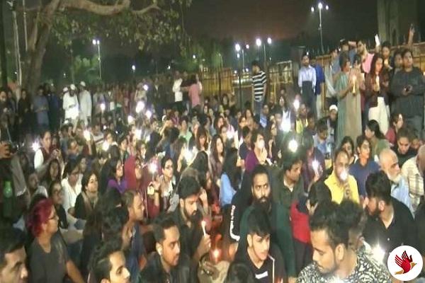 JNU विवाद: छात्रसंघ ने मारपीट व् तोड़फोड़ के लिए ABVP को बताया जिम्मेदार