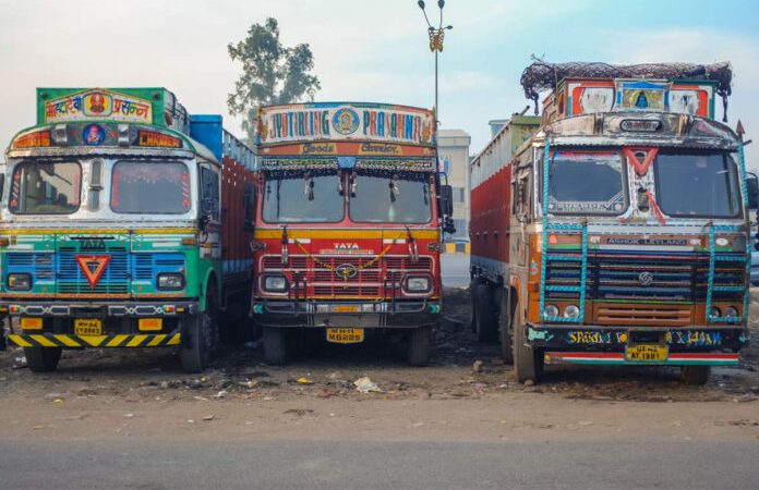 Assam CM requests Meghalaya CM for hassle free movement of vehicles carrying essential items