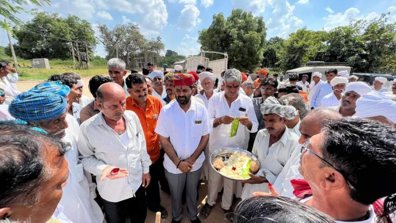 થરાદ: ધારાસભ્ય દ્વારા વિવિધ કાર્યો નું ખાતમુહૂર્ત