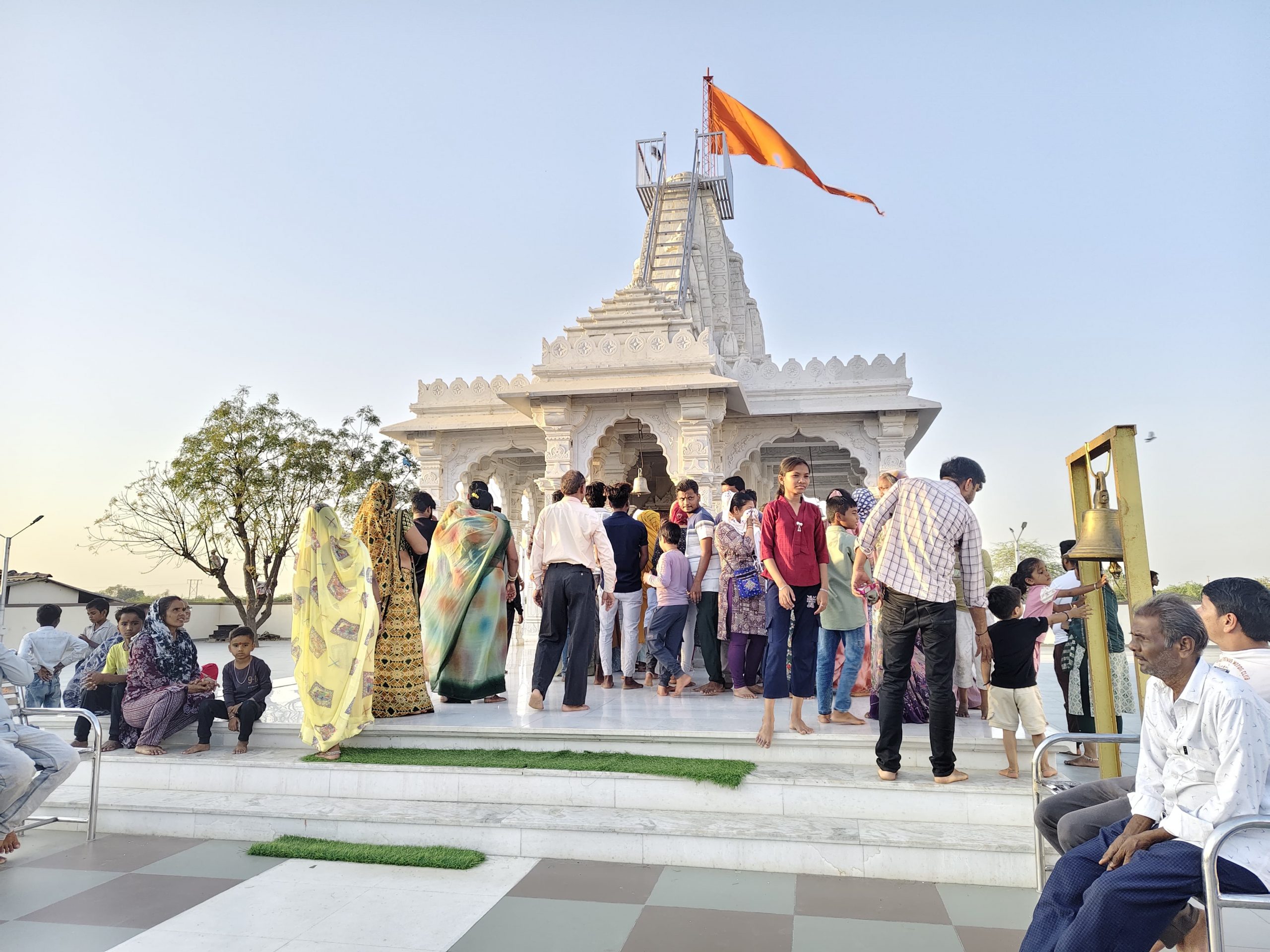 રાધનપુર: શ્રી રાપરીયા હનુમાનજી શિખર પ્રતિષ્ઠા તથા મંદિરોની મૂર્તિ પ્રાણ પ્રતિષ્ઠા મહોત્સવ યોજાશે..